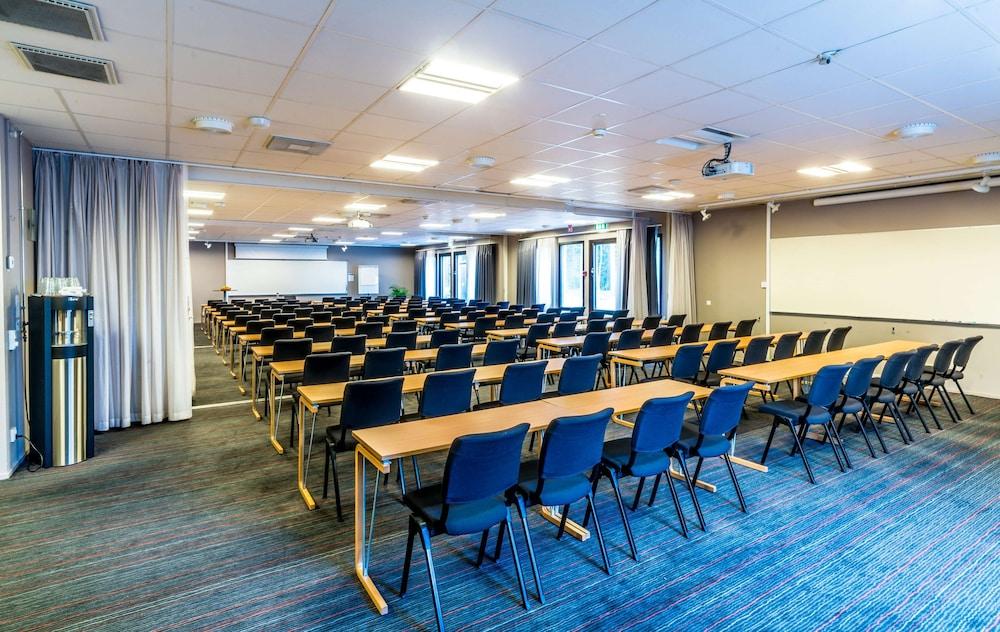 Scandic Gaevle Vaest Экстерьер фото