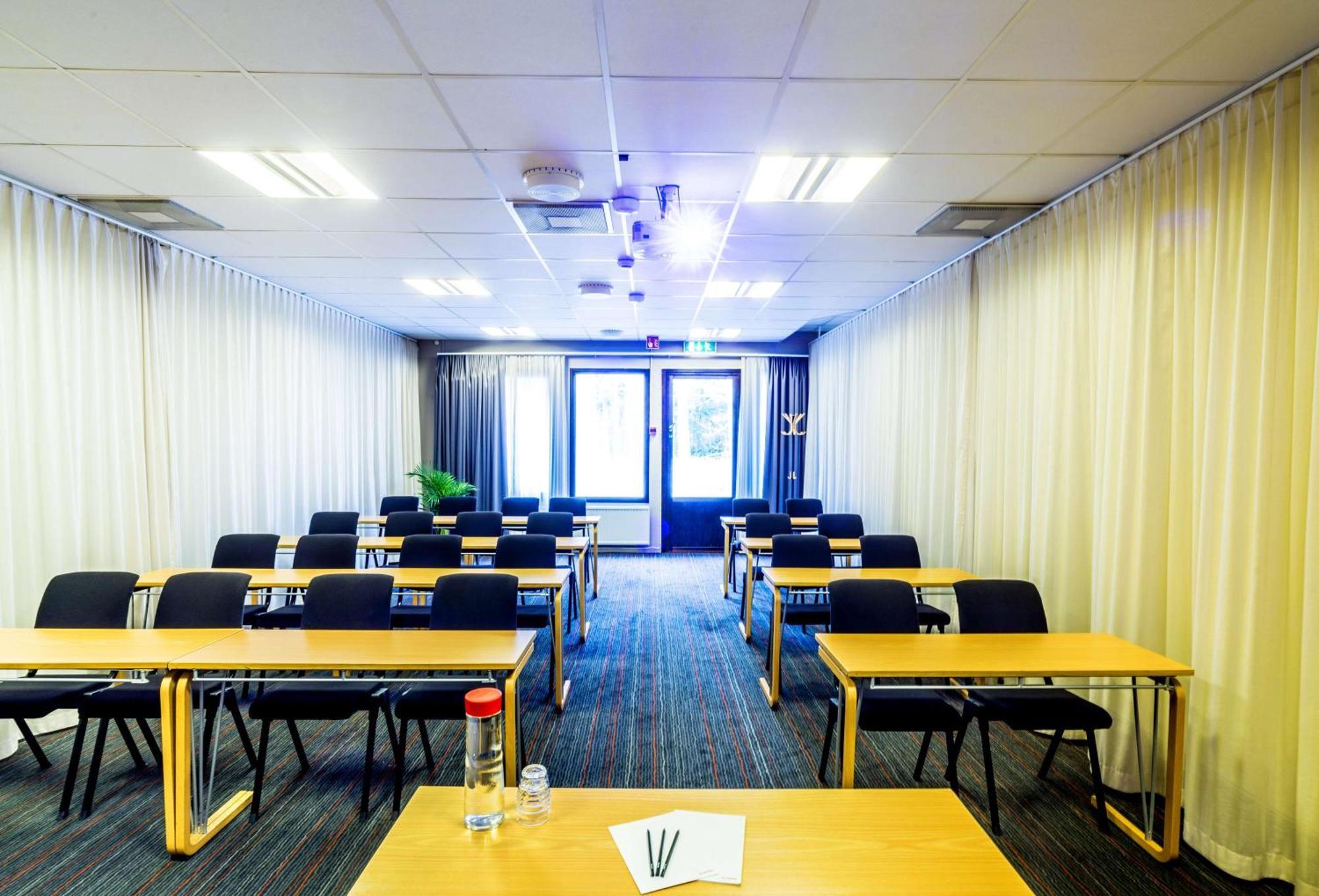 Scandic Gaevle Vaest Экстерьер фото